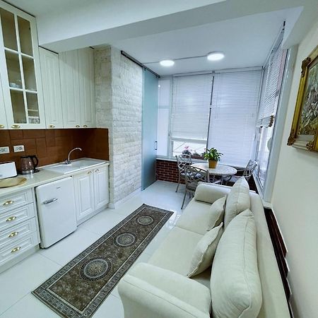 Near Me Apartments Тирана Экстерьер фото