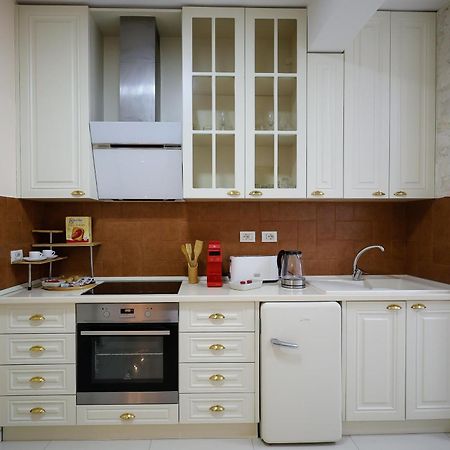 Near Me Apartments Тирана Экстерьер фото