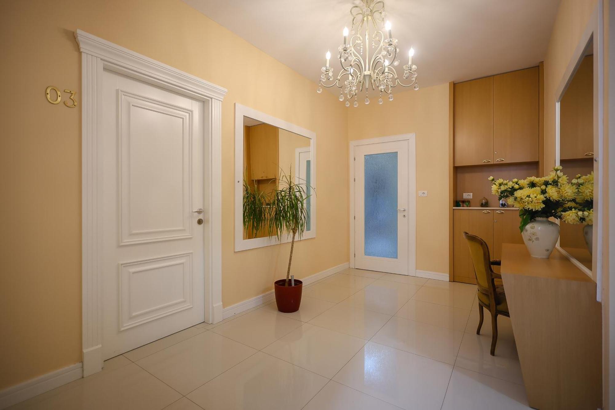 Near Me Apartments Тирана Экстерьер фото